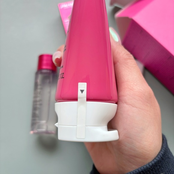 Shiseido skincare bundle - Picture 5 of 10